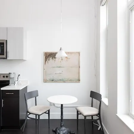 Flexhome Skywalk To Fiserv U3 With Rooftop, Gym, And Parking Milwaukee Exterior foto